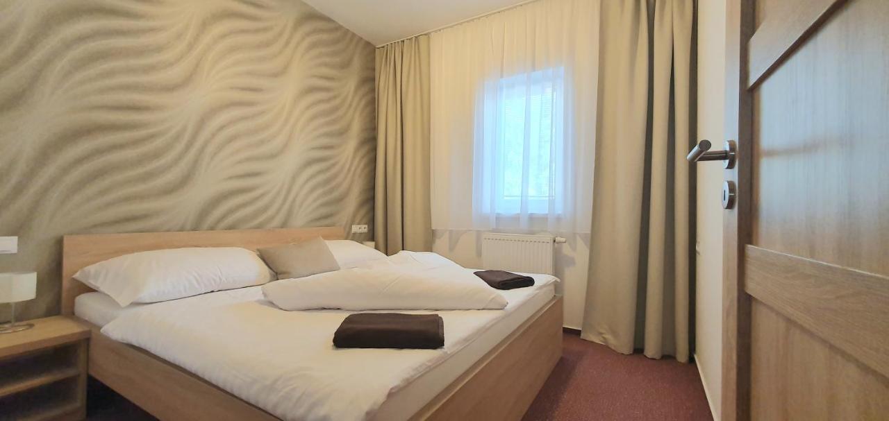 Apartmanovy Dom Lucky 188 เดมานอฟสกา โดลินา ภายนอก รูปภาพ