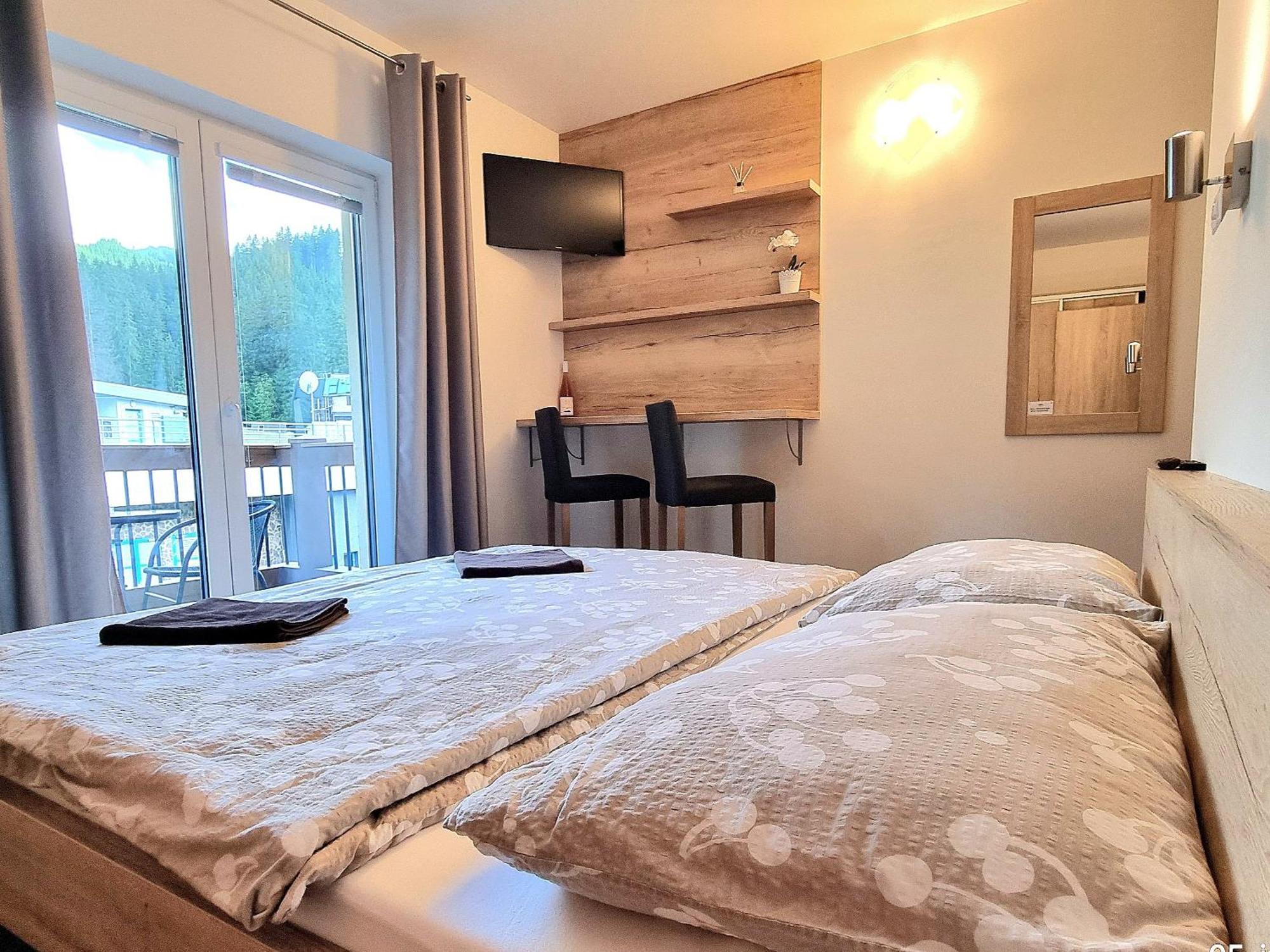 Apartmanovy Dom Lucky 188 เดมานอฟสกา โดลินา ภายนอก รูปภาพ