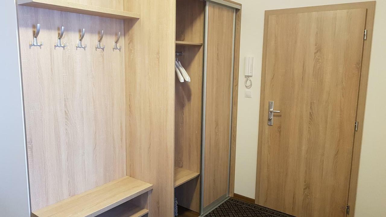 Apartmanovy Dom Lucky 188 เดมานอฟสกา โดลินา ภายนอก รูปภาพ